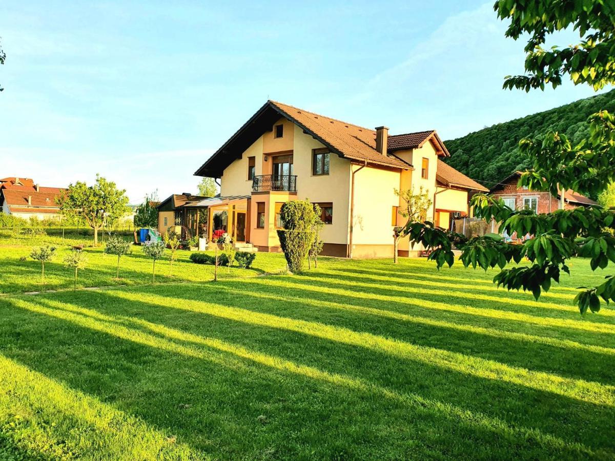 Aventurin Superior Apartments Bihac Exterior photo